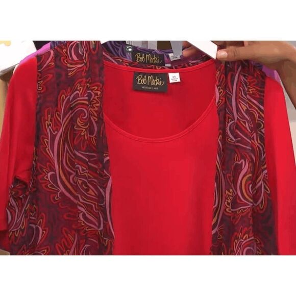 Bob Mackie Womens 2X Sheer Printed Vest & Short Sleeve T Shirt Set Red NWT - Picture 3 of 7
